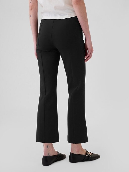 Pantaloni crop a vita alta in maglia doppia Pantaloni crop a vita alta in maglia doppia