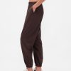 Pantaloni da jogging GapFit Tech a vita alta con cerniera e orlo Pantaloni da jogging GapFit Tech a vita alta con cerniera e orlo