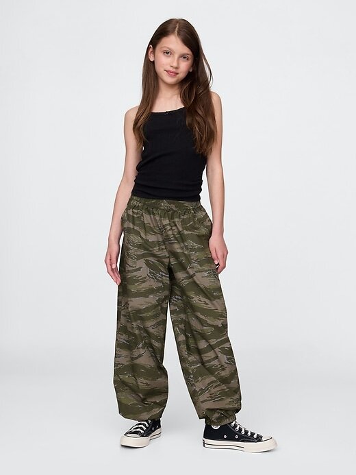 Pantaloni da jogging larghi in popeline per bambini Pantaloni da jogging larghi in popeline per bambini