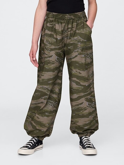 Pantaloni da jogging larghi in popeline per bambini Pantaloni da jogging larghi in popeline per bambini