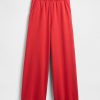 Pantaloni della tuta in French Terry a gamba larga con orlo arrotolato Pantaloni della tuta in French Terry a gamba larga con orlo arrotolato