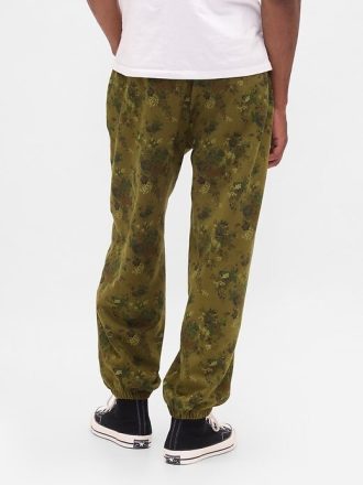 Pantaloni della tuta larghi e pesanti