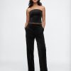 Pantaloni dritti in velluto a vita alta Pantaloni dritti in velluto a vita alta