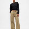 Pantaloni larghi facili a vita media Pantaloni larghi facili a vita media