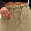 Pantaloni larghi facili a vita media Pantaloni larghi facili a vita media