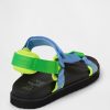 Sandali con cinturino in tela per bambini Sandali con cinturino in tela per bambini