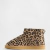 Stivali vegani in pelle scamosciata con fodera in sherpa per bambini Stivali vegani in pelle scamosciata con fodera in sherpa per bambini