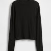 T-shirt a collo alto a coste per bambini T-shirt a collo alto a coste per bambini