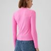 T-shirt a collo alto con costine essenziali T-shirt a collo alto con costine essenziali