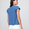 T-shirt con maniche a palloncino in misto lino T-shirt con maniche a palloncino in misto lino