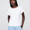 T-shirt con risvolto in misto lino T-shirt con risvolto in misto lino