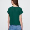 T-shirt con risvolto in misto lino T-shirt con risvolto in misto lino