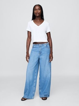 T-shirt corta con scollo a V in misto lino