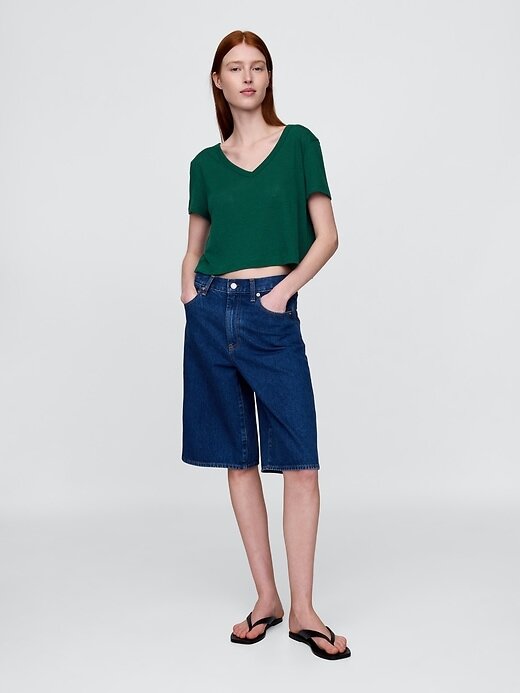 T-shirt corta con scollo a V in misto lino T-shirt corta con scollo a V in misto lino