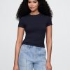 T-shirt in jersey a maglia stretta T-shirt in jersey a maglia stretta