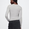 T-shirt in jersey a maglia stretta T-shirt in jersey a maglia stretta
