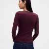 T-shirt in jersey a maglia stretta T-shirt in jersey a maglia stretta