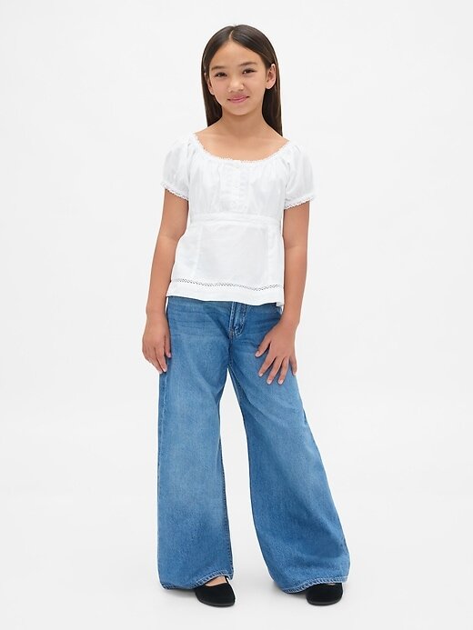 Top aderente con maniche a sbuffo per bambini Top aderente con maniche a sbuffo per bambini