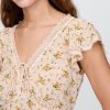 Top floreale con pizzo Top floreale con pizzo