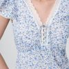 Top floreale con pizzo Top floreale con pizzo