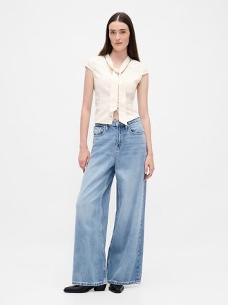 Top in denim con laccetto al collo