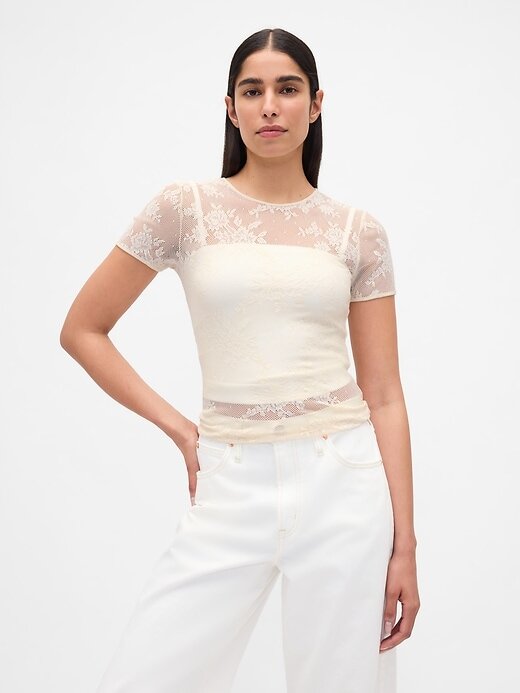 Top in pizzo floreale a rete Top in pizzo floreale a rete