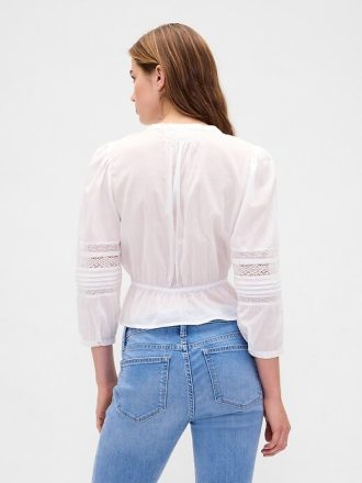 Top in voile con pizzo