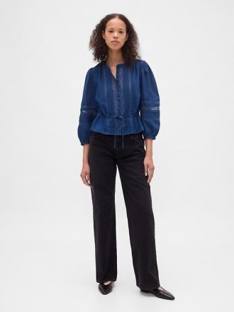 Top in voile con pizzo