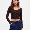Top leggero CashSoft Crop con bottoni sul davanti