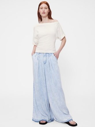 Top moderno con spalle scoperte GapStudio