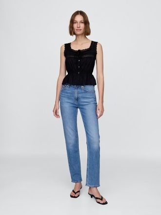 Top peplo con pizzo