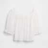Top ricamato in tulle trasparente Top ricamato in tulle trasparente