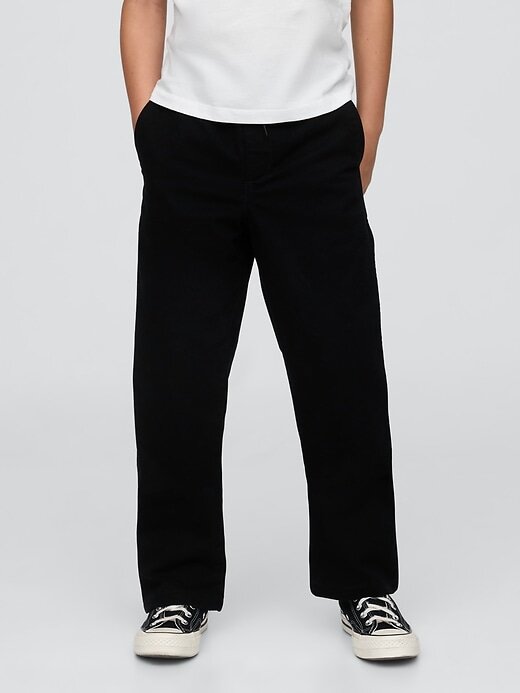 Uniforme per bambini, comoda e rilassata, in cachi Uniforme per bambini, comoda e rilassata, in cachi