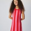 Vestito a righe all’uncinetto per bambini Vestito a righe all’uncinetto per bambini